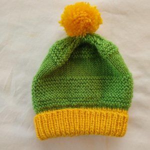 Packer Fans!!! HandKnit Baby Cap Green and Yellow W/PomPom 0-3 Mon Infant Beanie
